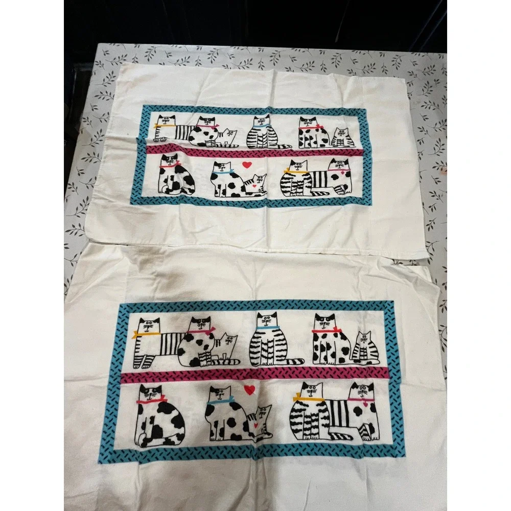 Vintage Stevens Flannel Pillowcase Set 2pc Whimsical Cat Print Cotton USA 90s